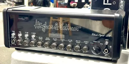 Hughes & Kettner - SPIRIT200