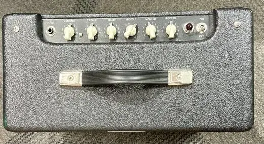 Fender - 223-1500-000 2