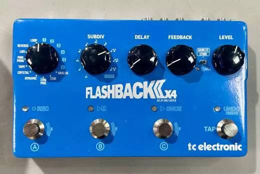 TC Electronic - FLASHBACK 2 X4