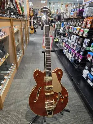 Gretsch Electromatic LTD Flame Okoume Broadkaster Double-Cut with Bigsby, Rosewood Fingerboard - Roundup Orange 2