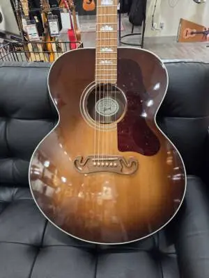 Gibson - SJ-200 Studio Walnut - Walnut Burst