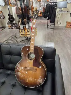Gibson - SJ-200 Studio Walnut - Walnut Burst 2