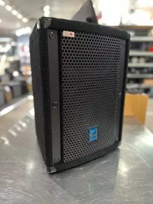 Store Special Product - Yorkville Sound - E10P