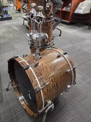 YAMAHA LIVE HYBRID OAK 2