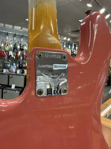 FENDER CUSTOMSHOP LTD 64 JBASS SFA TCR 2