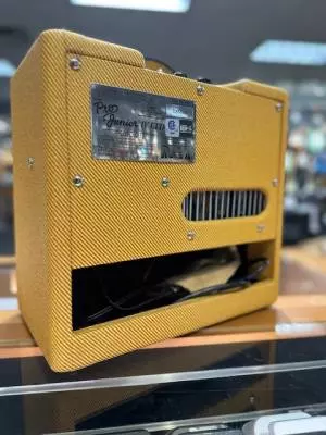 Fender - 223-1300-000 2