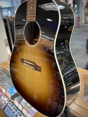 Gibson - Slash J-45 - November Burst 2