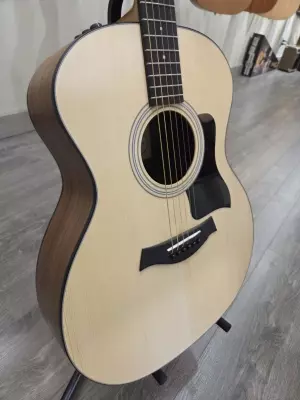 Taylor Guitars - 114E W V2 2