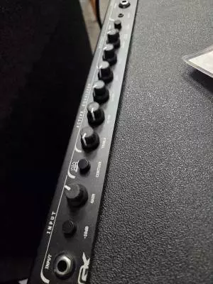 Gallien-Krueger 200W 1X15 ULTRALIGHT COMBO MKII 2