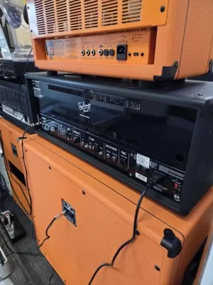 Hughes & Kettner - TRIAMP3H 2