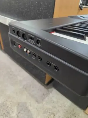 YAMAHA P90 88 NOTE WEIGHTED ACTION KEYBOARD 2