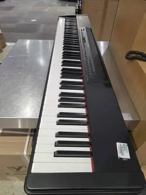 YAMAHA P90 88 NOTE WEIGHTED ACTION KEYBOARD 2