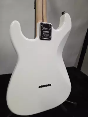 Charvel Guitars - JEL SIG WHITE W/CS 2