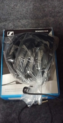 Sennheiser - HD 300 PRO