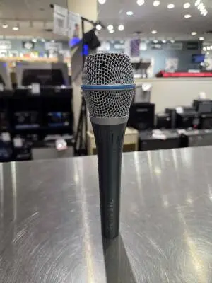 Shure - BETA87A 2