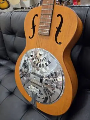 EPIPHONE DOBRO HOUND DOG ROUND NECK 2