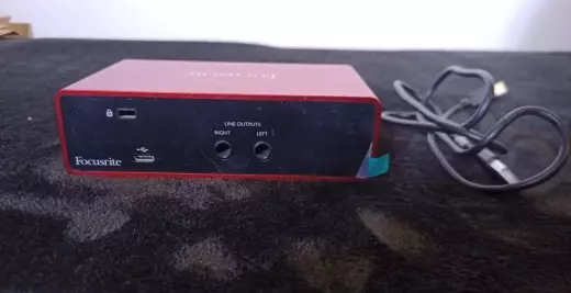 Focusrite - SCARLETTSOLOMK3 2