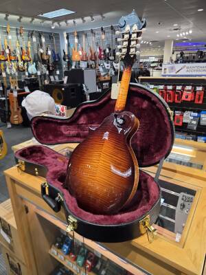 Store Special Product - GIBSON F-5G MANDOLIN
