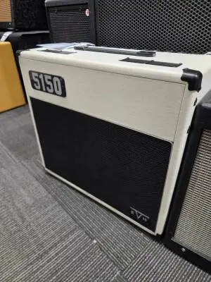 EVH 5150 ICONIC 15W 1X10 IVORY