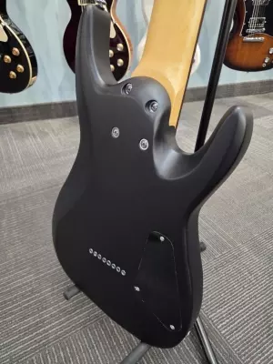 SCHECTER C-8 DELUXE LH SBK 2