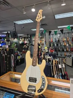 Sterling by Music Man - RAY4-VC-J1 2