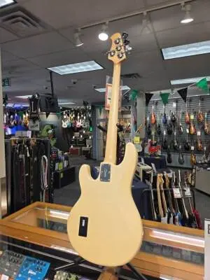 Sterling by Music Man - RAY4-VC-J1 2