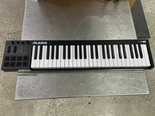 ALESIS V49