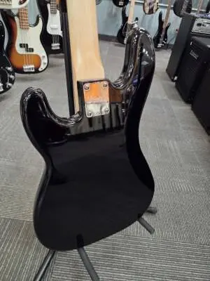SQUIER SONIC P BASS LRL WPG BLK 2