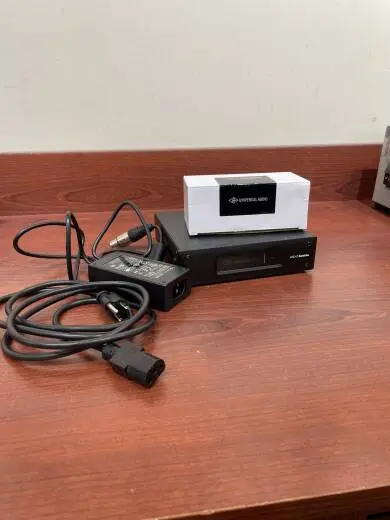 Universal Audio - UAD-2 Satellite Thunderbolt DSP Accelerator - QUAD 2