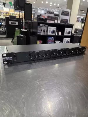 ART Pro Audio - MX821S