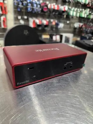 Focusrite - SCARLETT2I2MK3 2