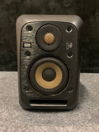 Store Special Product - KRK - V4S4