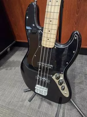 Squier AFF J BASS MN BPG BLK