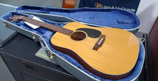 1972 MARTIN D-18 W/CASE 2