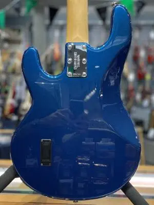 Ernie Ball Music Man - 2006 StingRay 3 EQ H Bass 2