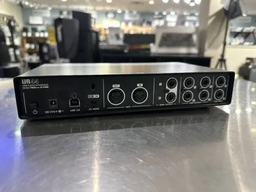 Steinberg - UR44 2