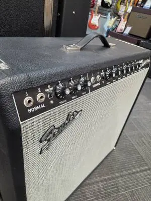 FENDER 65 SUPER REVERB 2