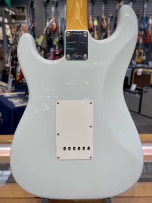 Store Special Product - Fender - American Vintage II 1965 Stratocaster, Round-Lam Rosewood Fingerboard - Sonic Blue