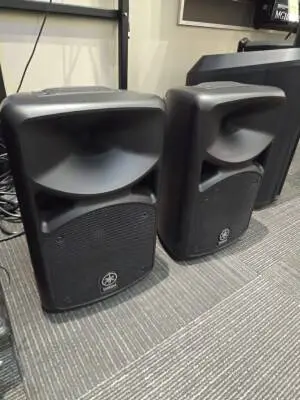 Yamaha - STAGEPAS400BT