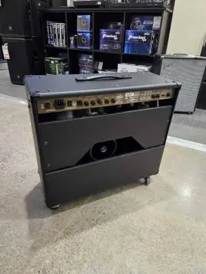 Store Special Product - Traynor - YCS50