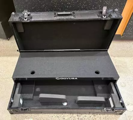 Odyssey - FZGSREV7WBLK