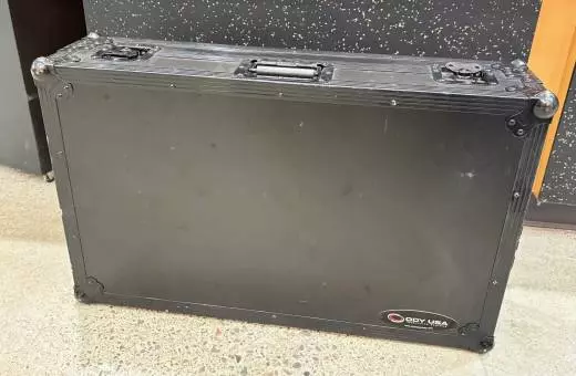 Odyssey - FZGSREV7WBLK 2