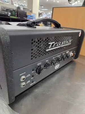 Traynor - YBA100 2