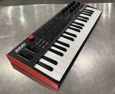 Akai - MPKMINIPLUS 2