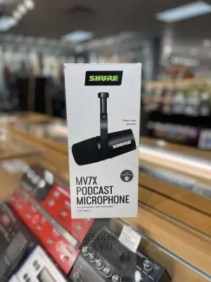 Shure - MV7X 2