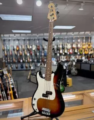 Fender - 014-9823-500