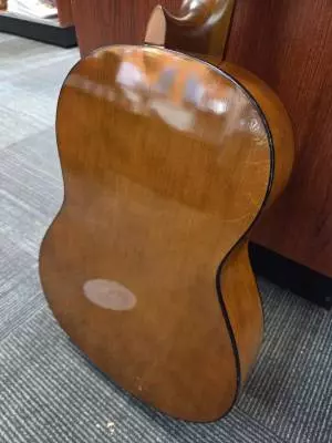 Yamaha 3/4 SIZE CLASSIC GUITAR 2