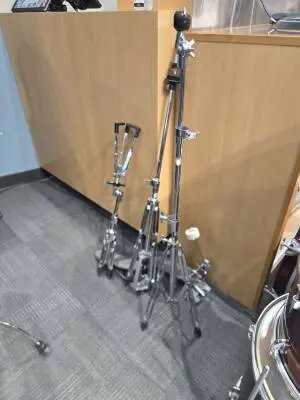 CB 5PC DRUMSET W CYMBALS AND HW 2