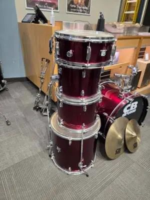 CB 5PC DRUMSET W CYMBALS AND HW 2