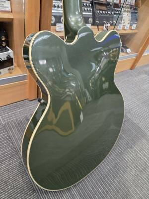 Gretsch Guitars G5622 Electromatic Center Block Double-Cut With V